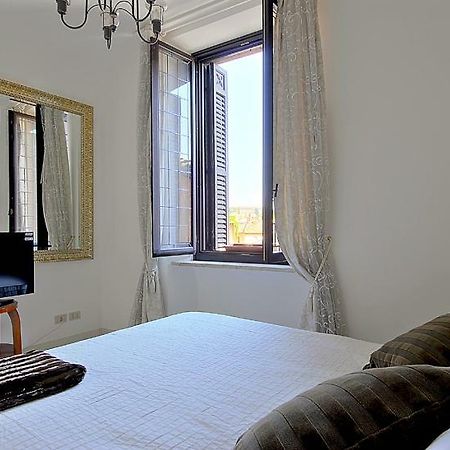 Friendly Rentals Pearl Рим Екстериор снимка